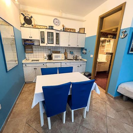 Apartma Ivy Анкаран Екстериор снимка